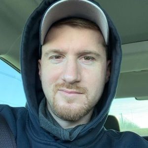 Meet your Posher, Cory